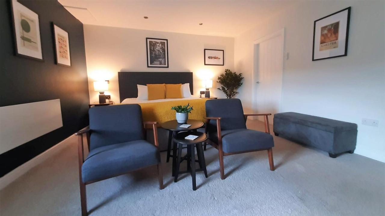 Ferienwohnung Deva Leisure Chester Exterior foto
